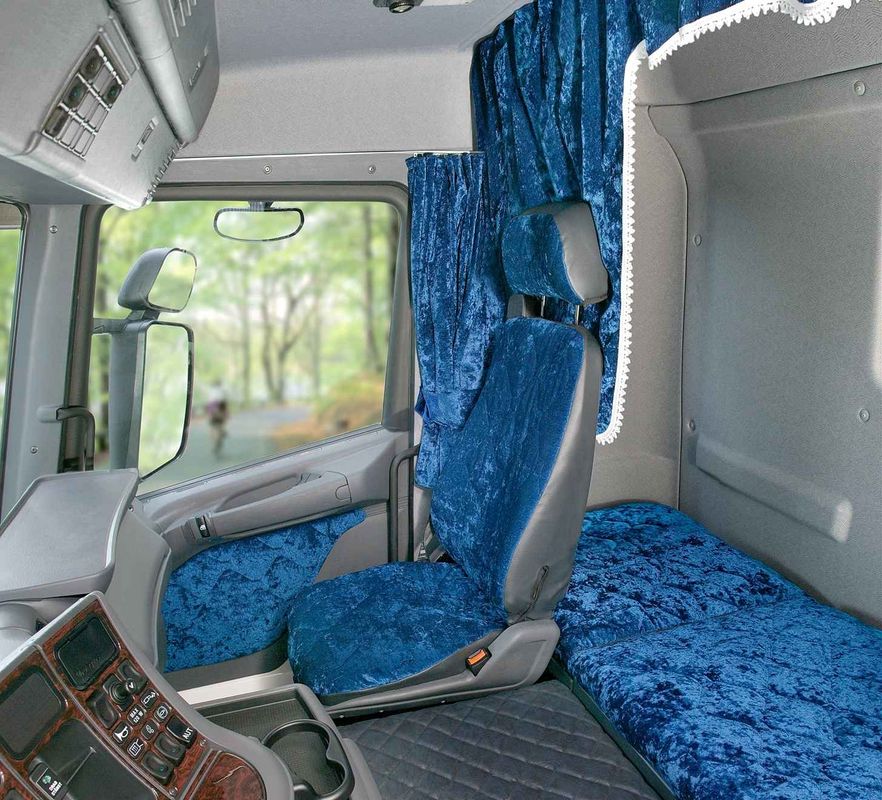 Interior  Marlen Truck